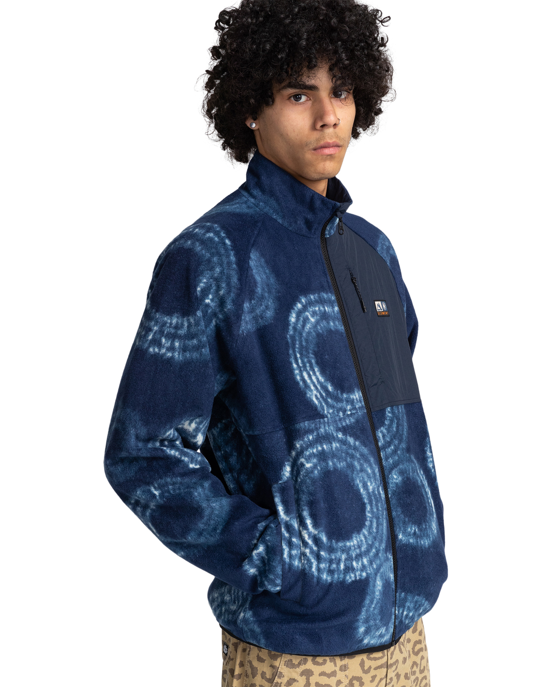 Element Wolfe Track Light Cheetos