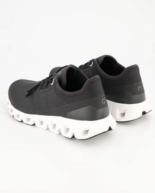 ON Running Cloud X3AD Sportschuhe in Schwarz