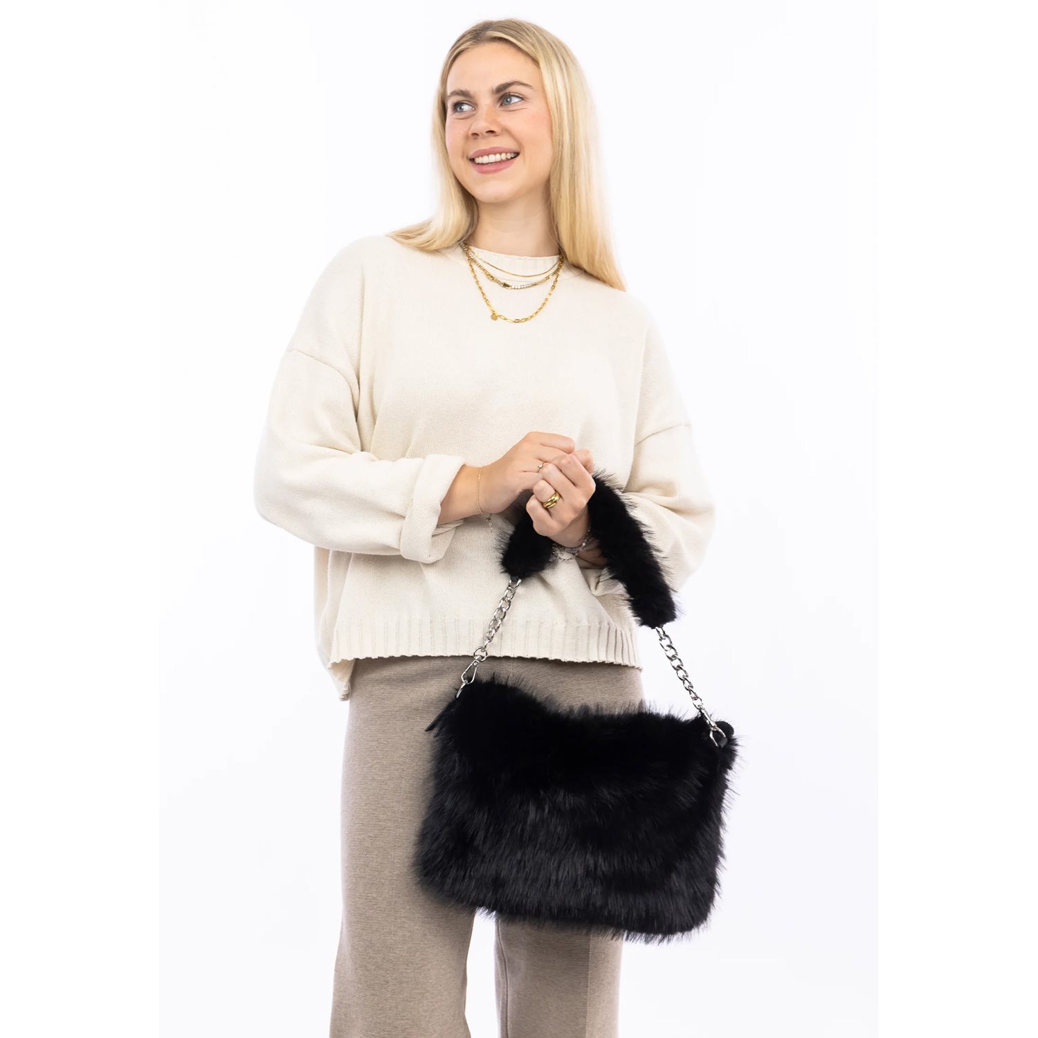Emily & Noah Dominique Shoulderbag M black