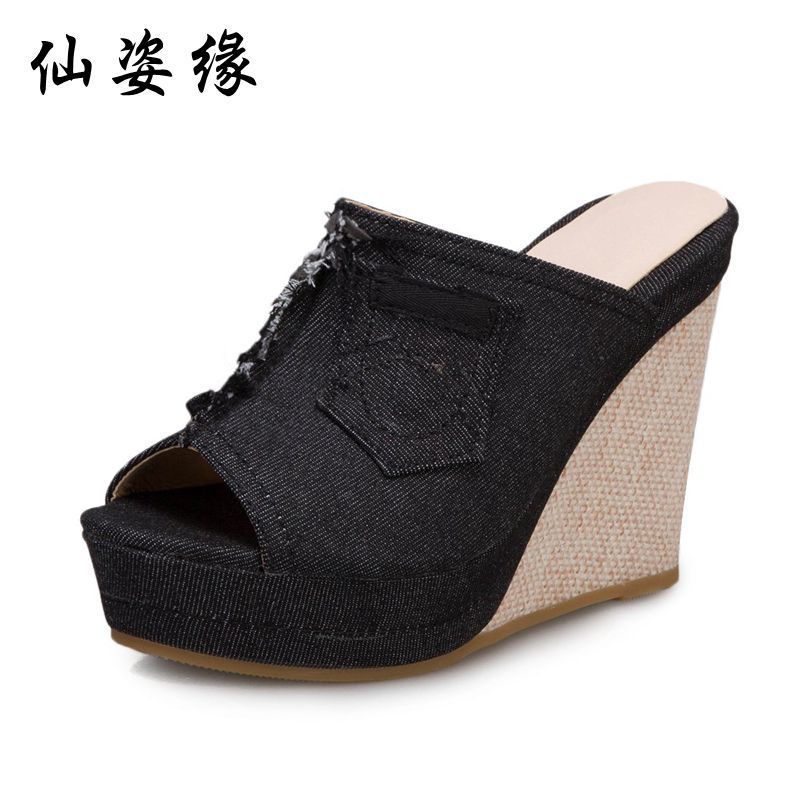 Cinnabelle - Peep-Toe Wedge-Heel Denim Slide Sandalen