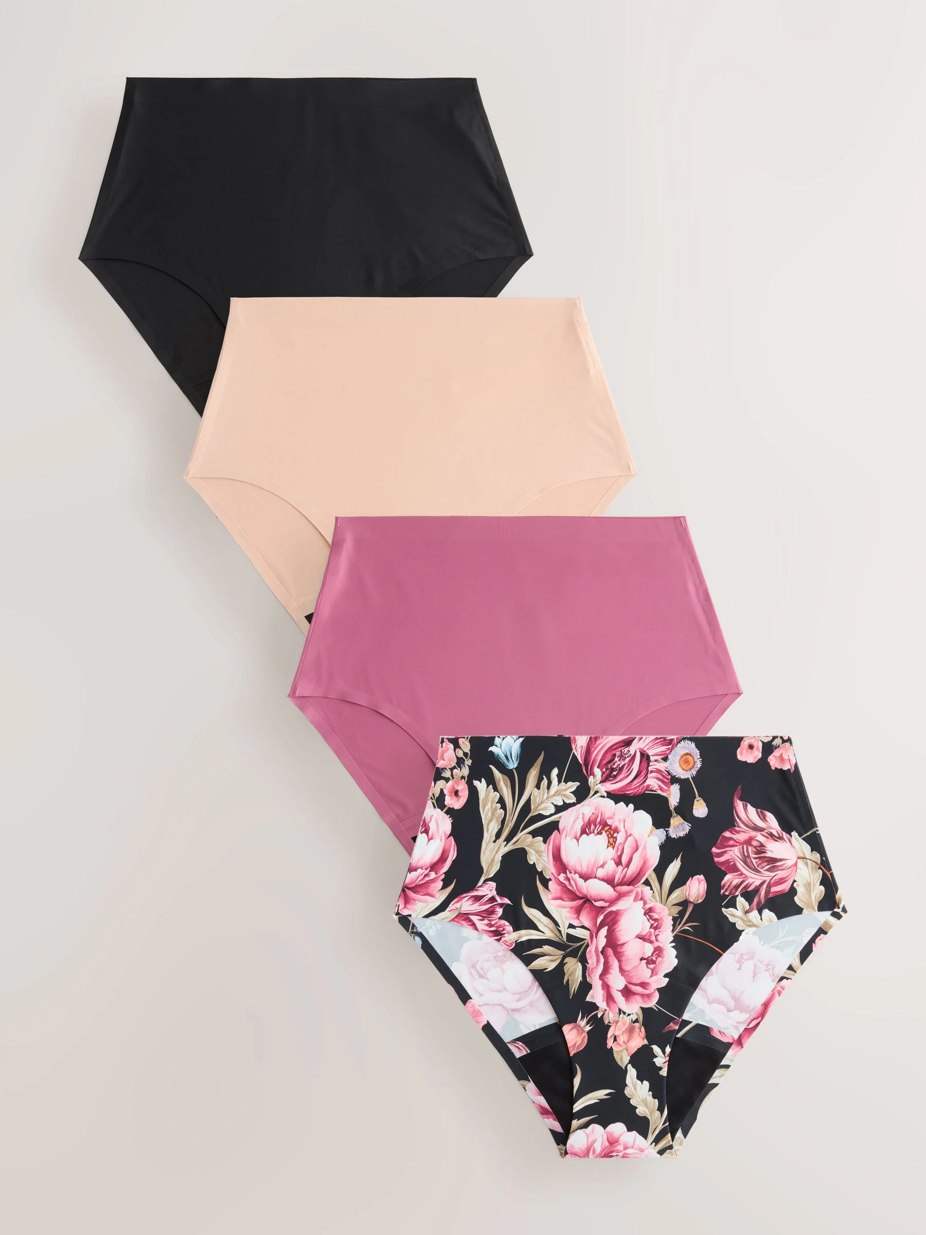 Zwart / Praline Huidskleur / Roze Bloemen - Set van 4 No VPL menstruatieslips voor medium vloeien