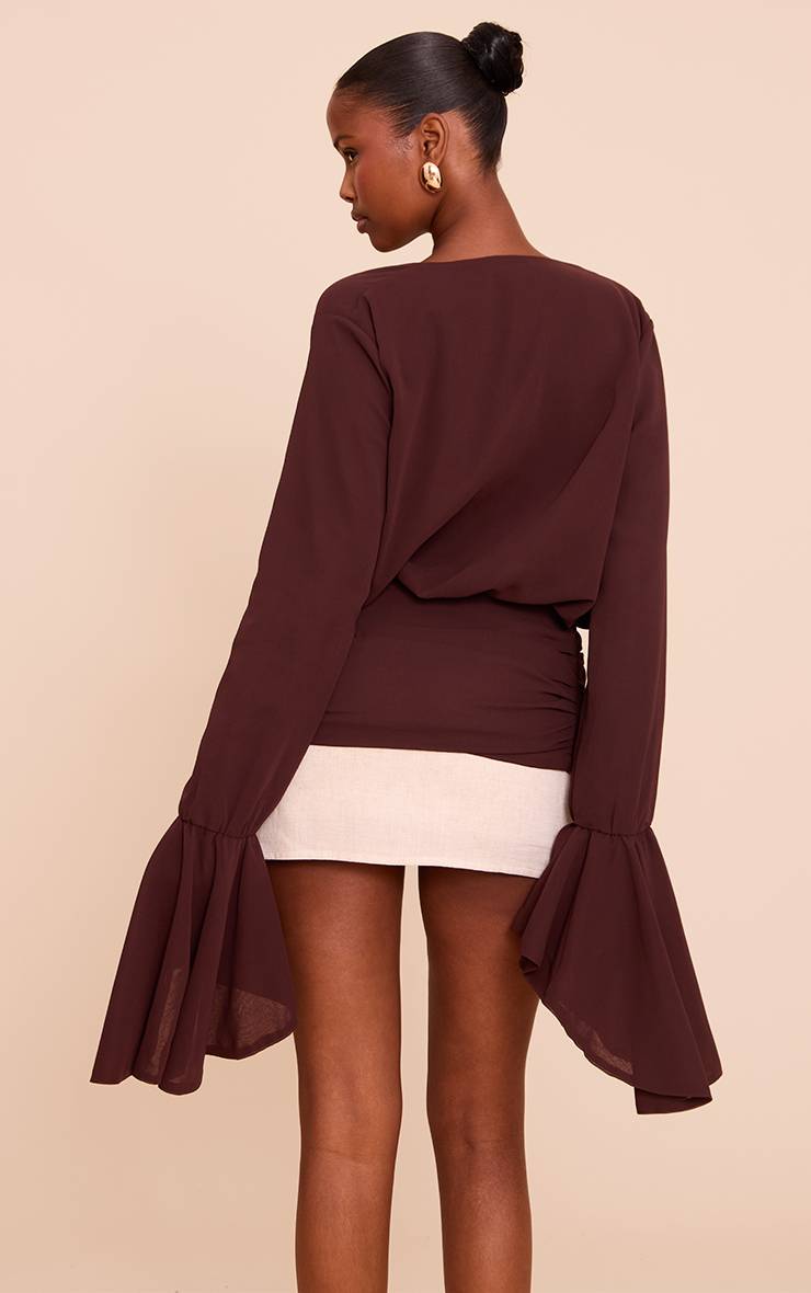 Chocolat Blouse Longue En Mousseline À Manches Exagérées