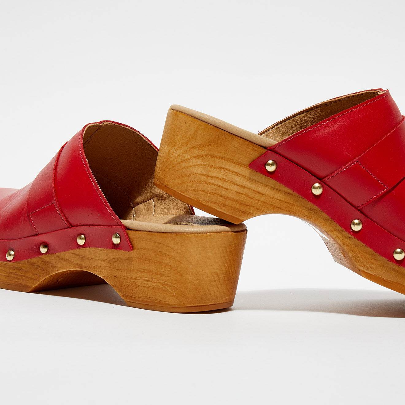 Apologie Studio Sabots en Cuir Sofia rouges - Talon 5 cm