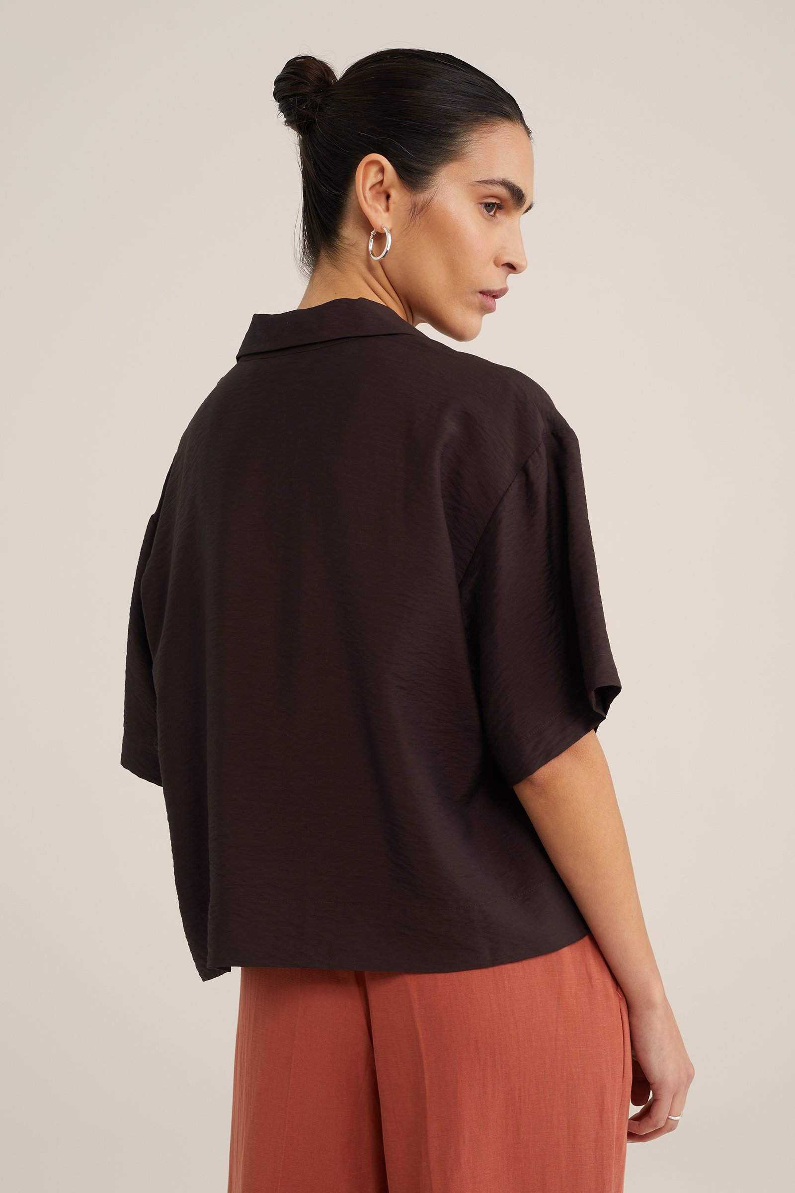 blouse met zijdelook WE Studio Donkerbruin