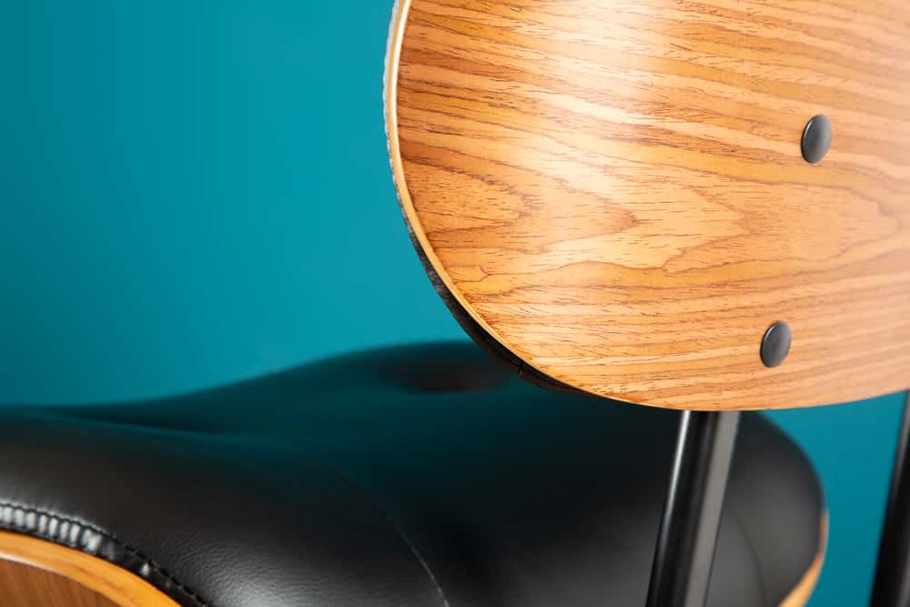 Retro Barhocker CLASSICO schwarz 115cm höhenverstellbar mit Lehne Walnussholz-Design