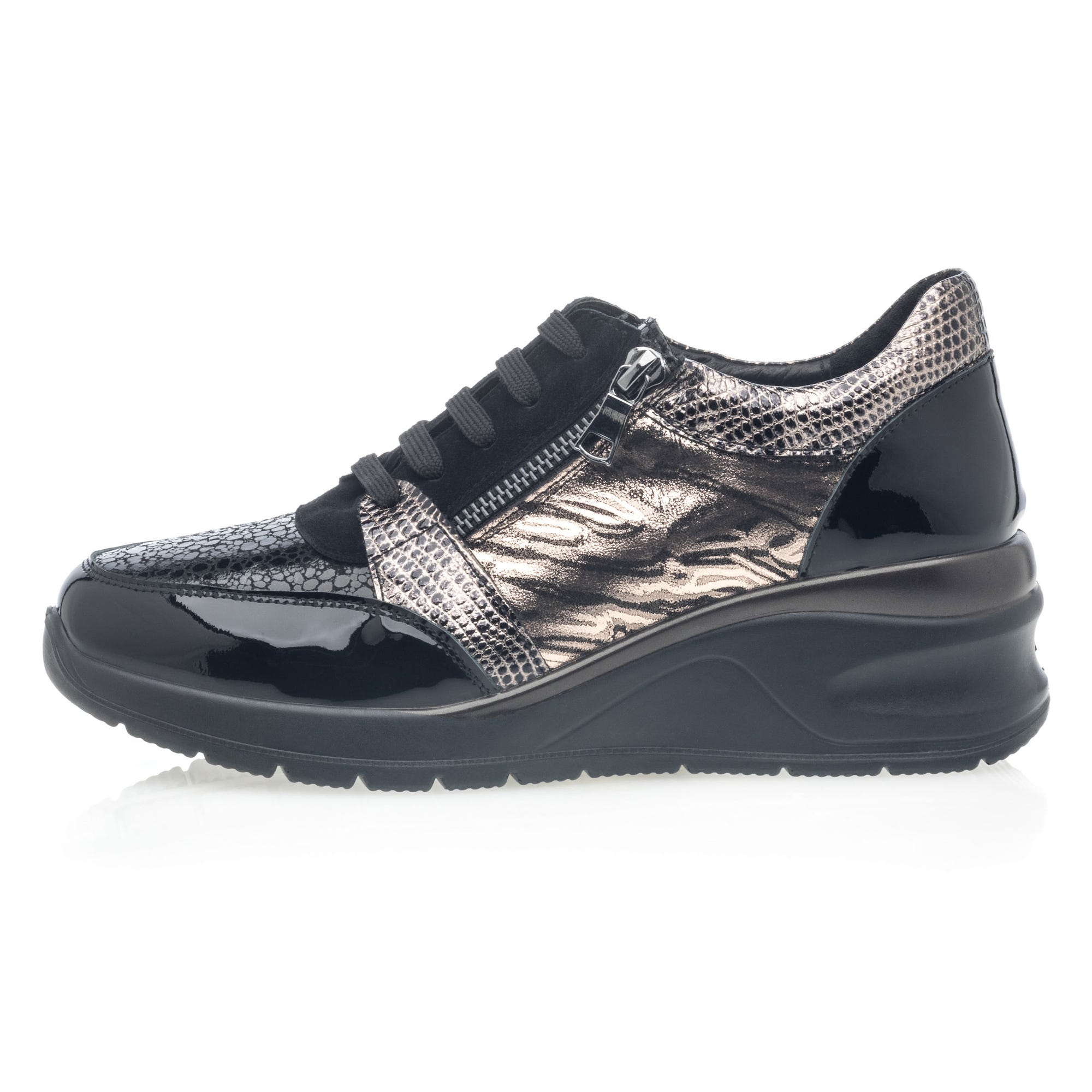 Baskets basses Femme en cuir noir