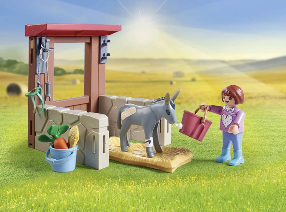 VETERINAIRE AVEC ANIMAUX DE LA FERME - 71471