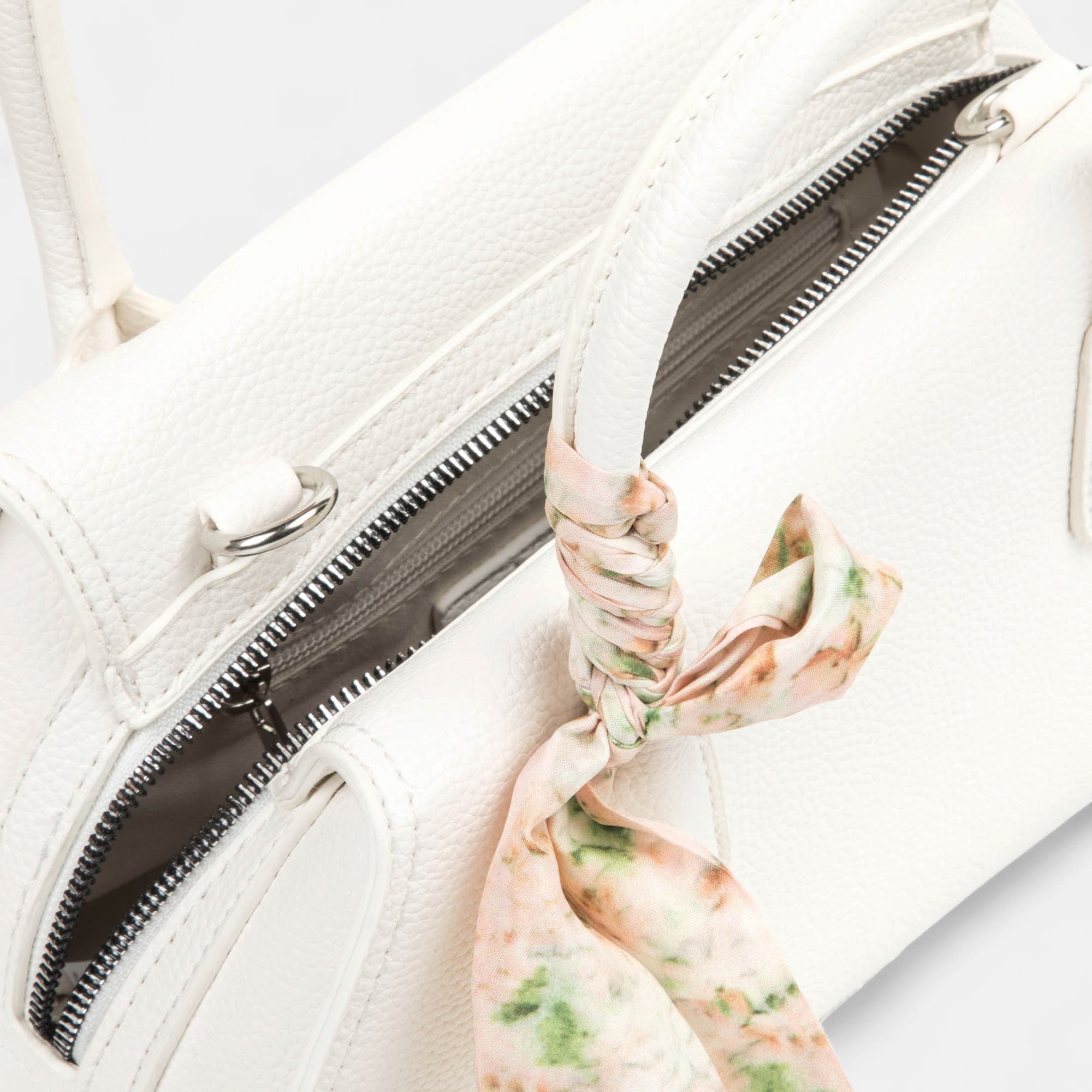 Sac à main blanc