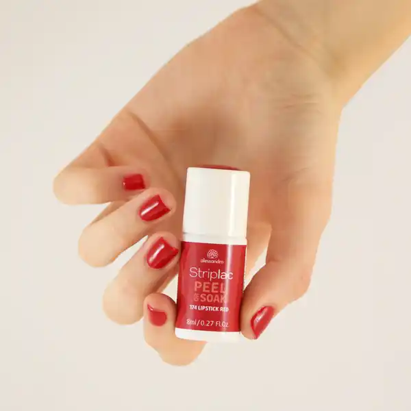 STRIPLAC PEEL OR SOAK LIPSTIC RED -VEGAN