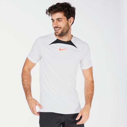 Academia Nike