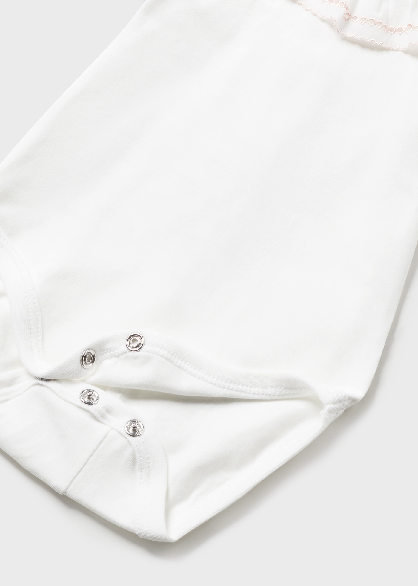 Body para recém-nascido Better Cotton com babado, branco-creme