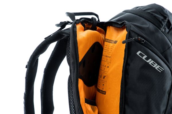 Cube Vertex 16 Backpack, Black