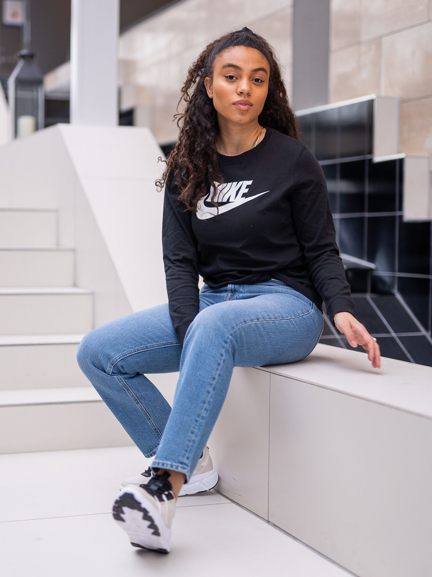 Essential Long Sleeve Tee