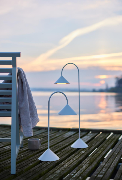 Frandsen Grasp tafellamp H72 LED oplaadbaar Brushed Stainless Steel