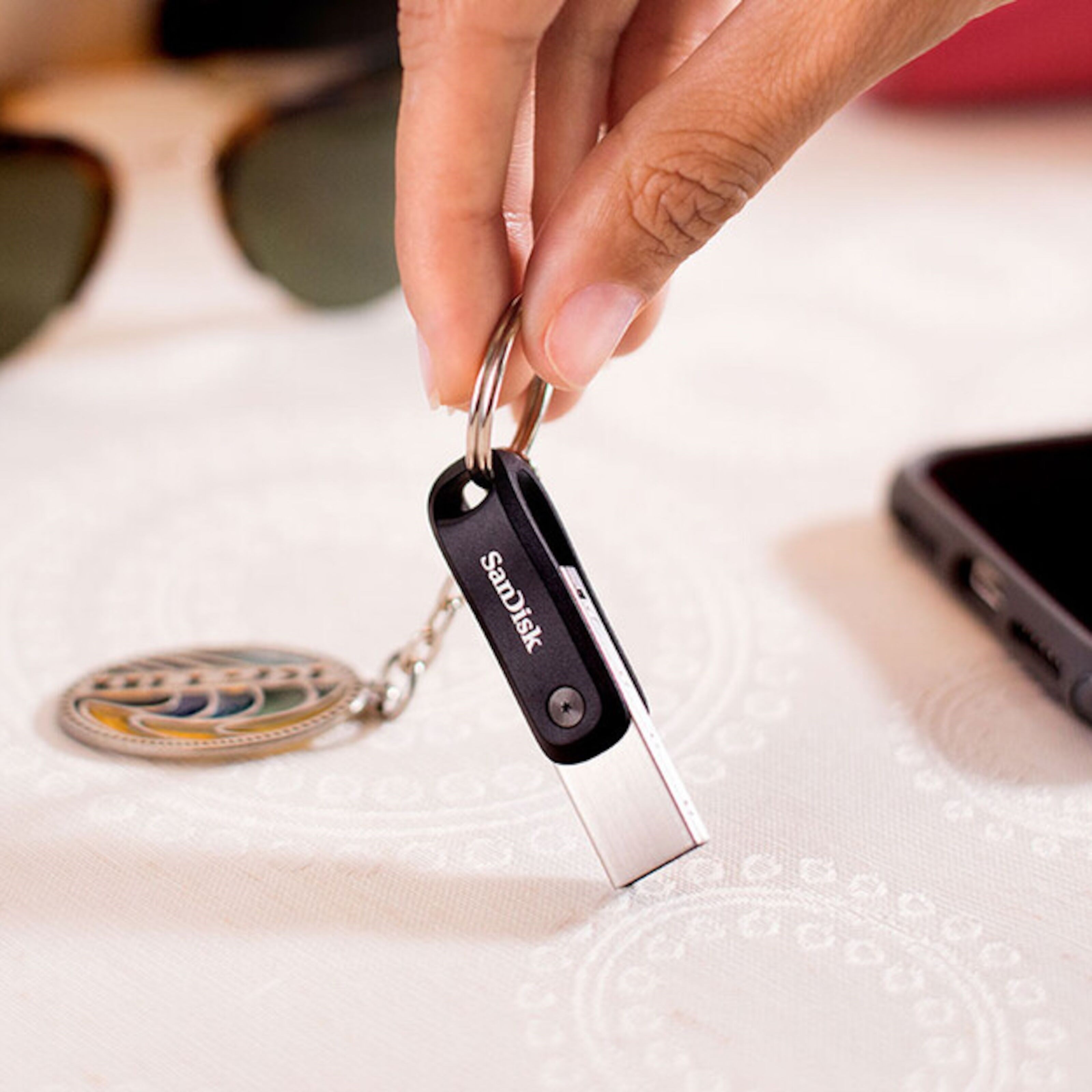 Sandisk iXpand Go USB-minne med Lightning-kontakt 256 GB