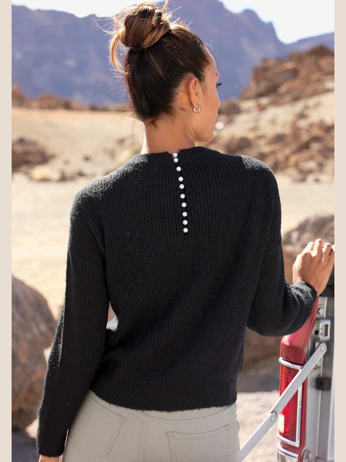 Pull à encolure en v pull en tricot avec perles