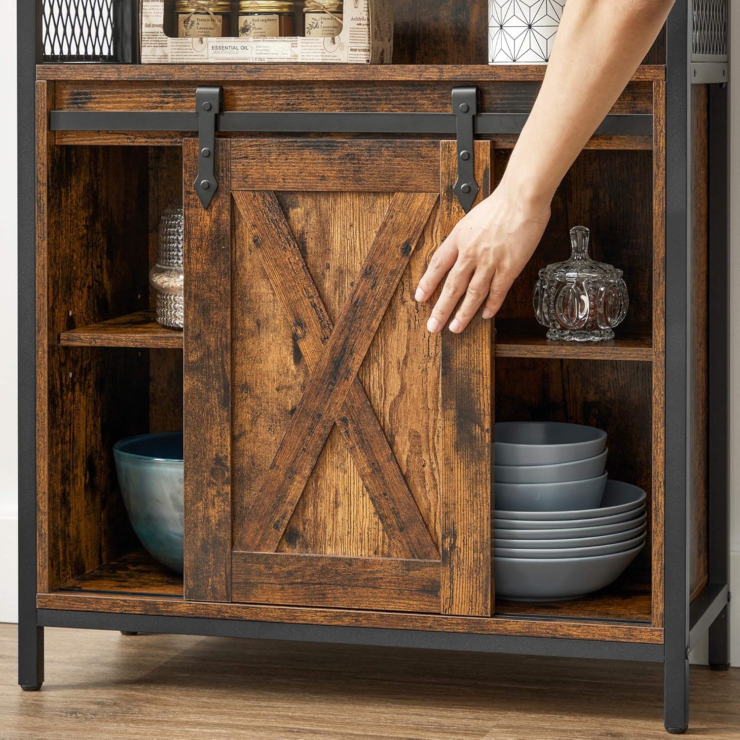 VASAGLE Aufbewahrungsmöbel, Sideboard, mit Schiebetür, offenes Fach, verstellbares Regal, industrieller Stil, für Eingang, Wohnzimmer, Küche, Büro, rustikales Braun und Schwarz LSC089B01
