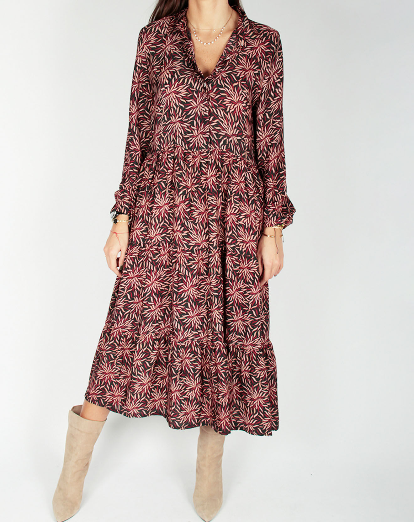 Lauren Vidal Robe en Soie mélangée Soan imprimée étoile rouge/noir