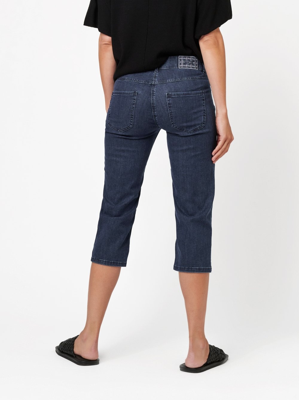 TONI Caprijeans »Perfect Shape Capri« mit Shaping Effekt aus sommerlichem Denim