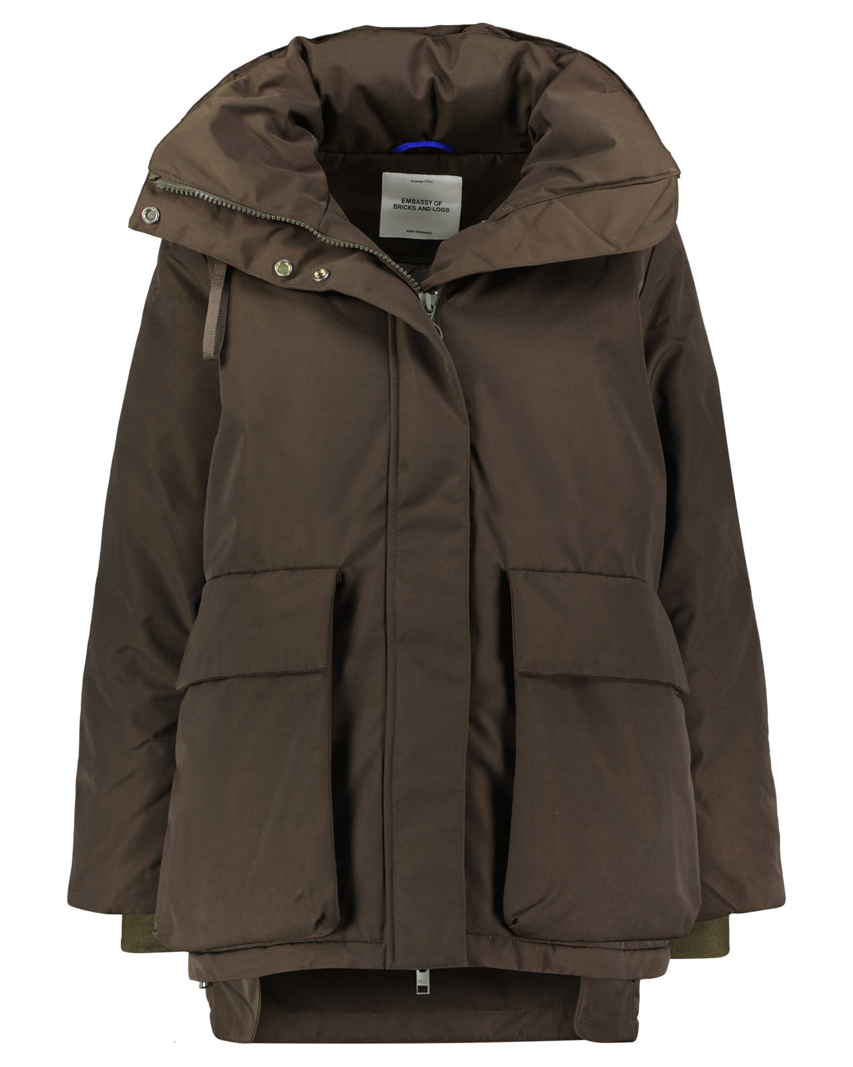 Embassy of bricks and logs| Damen Parka FINLAY