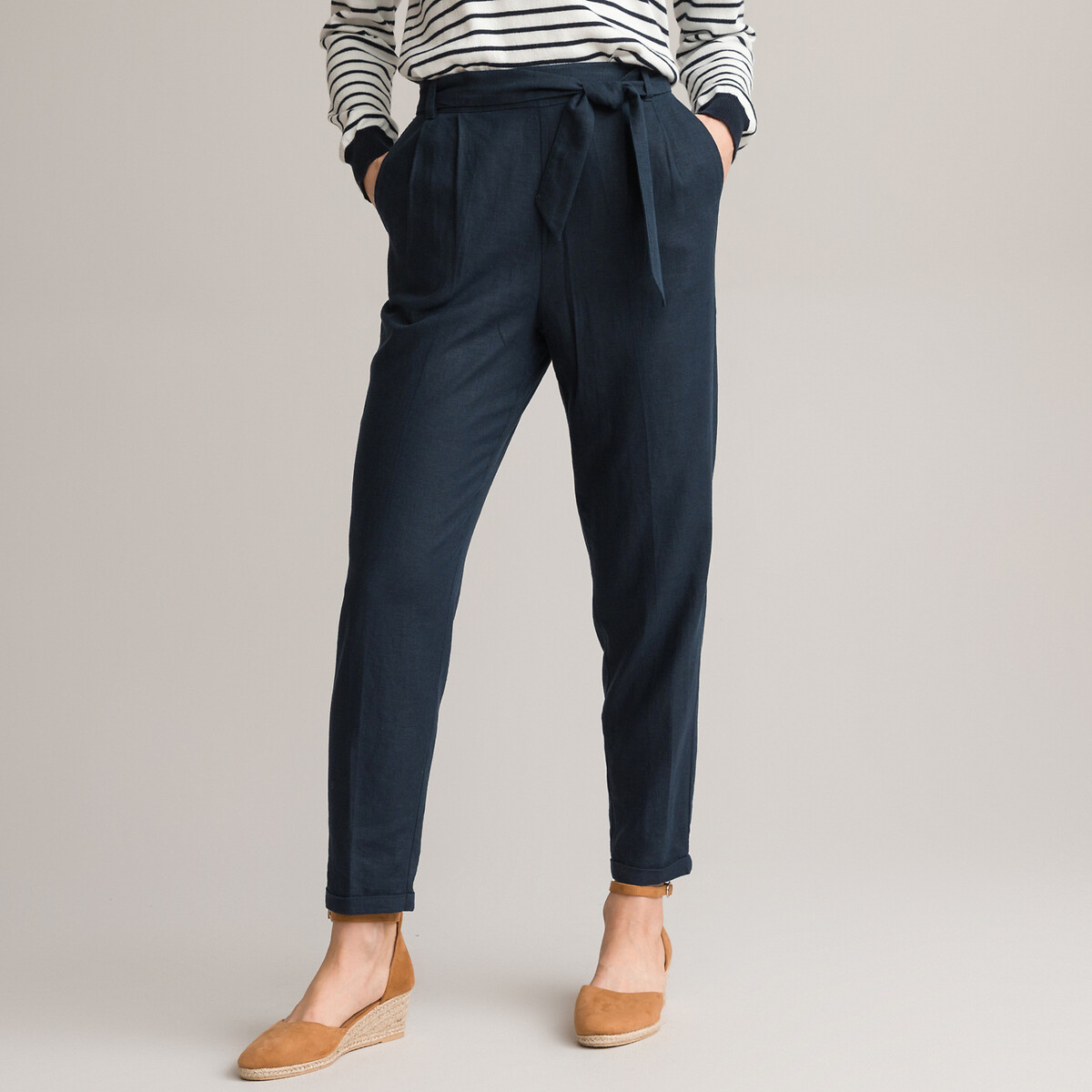 ANNE WEYBURN<br>Calças de jogging, cinto de amarrar, linho misto