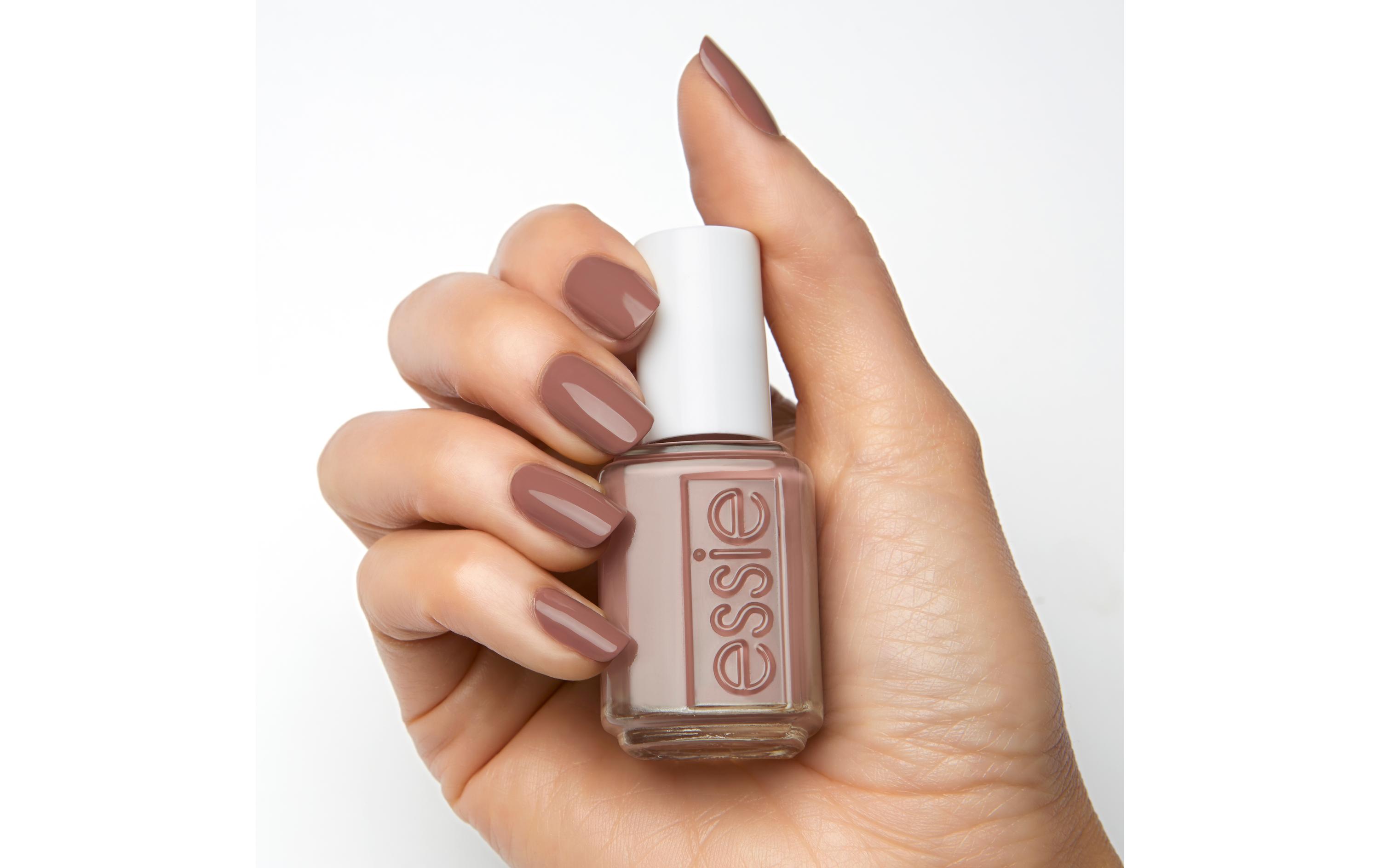 Nagellack Nail 497 clothing optionalHochwertiger, haltbarer Lack stärkt die Nägel und gleicht Unebenheiten aus