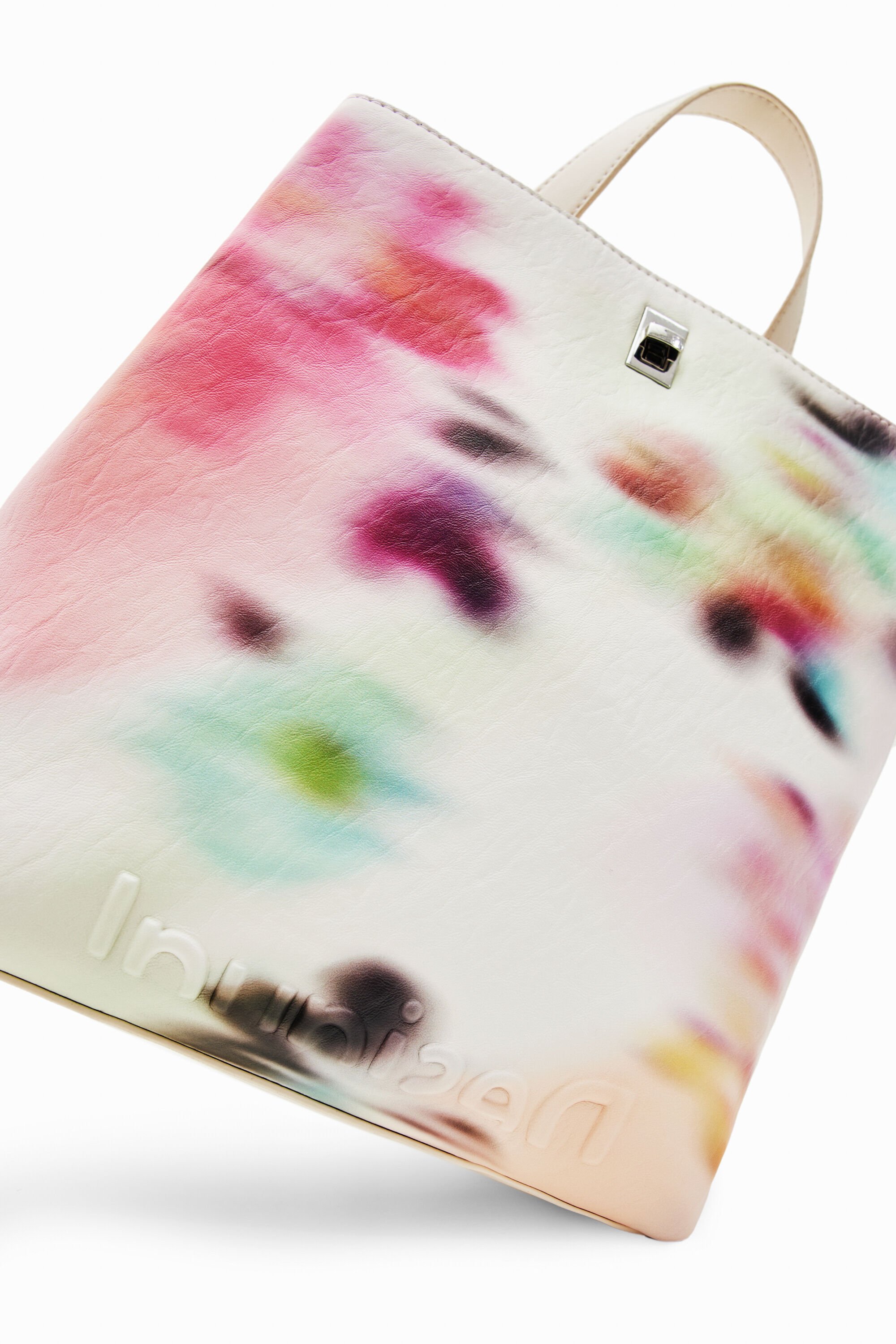 Petit sac à dos flou
