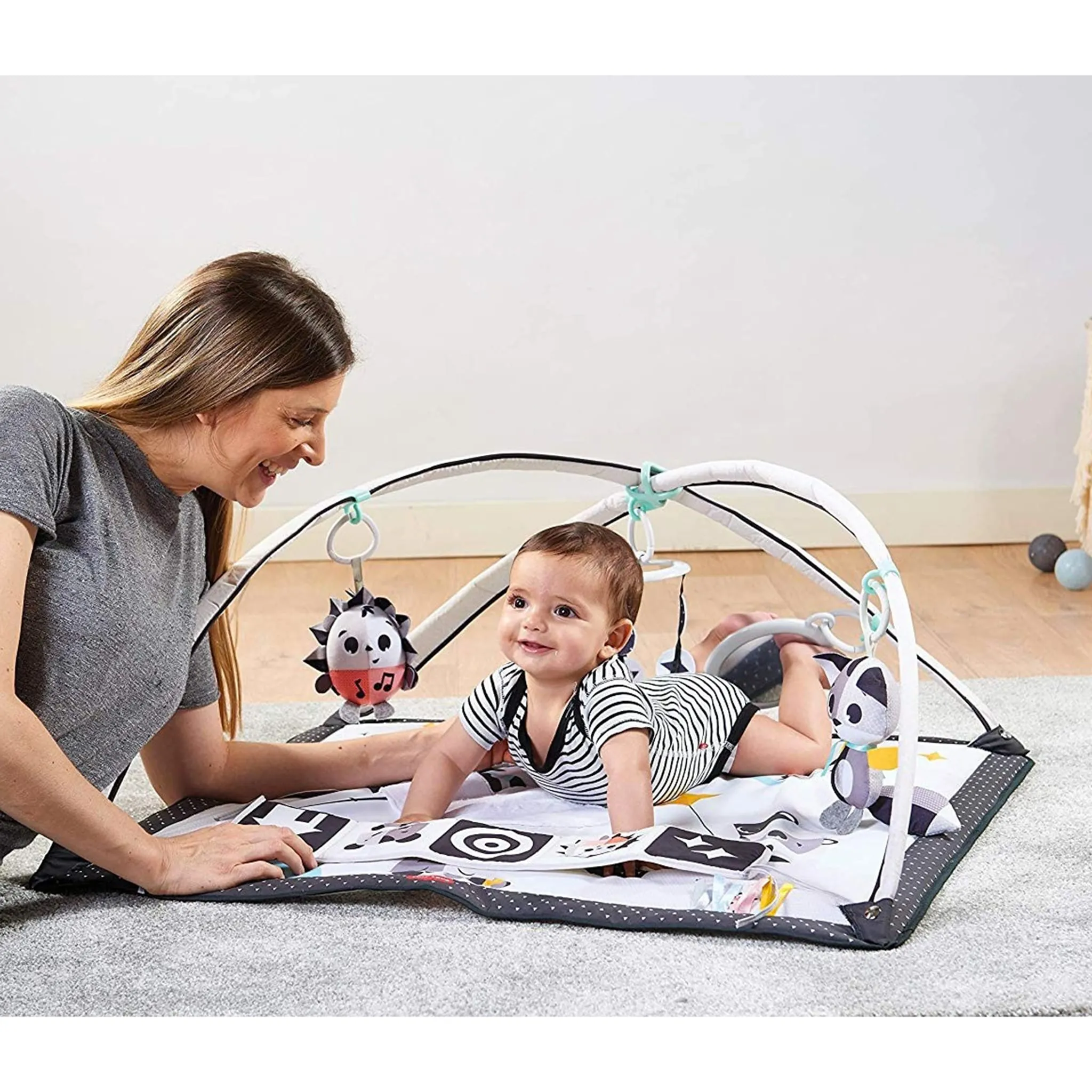 Tiny Love Tapis d'Activité Gymini - Magical Tales B&W
