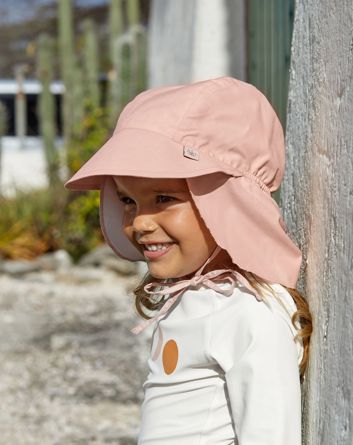 Schirmmütze SUN PROTECTION mit Nackenschutz in pink