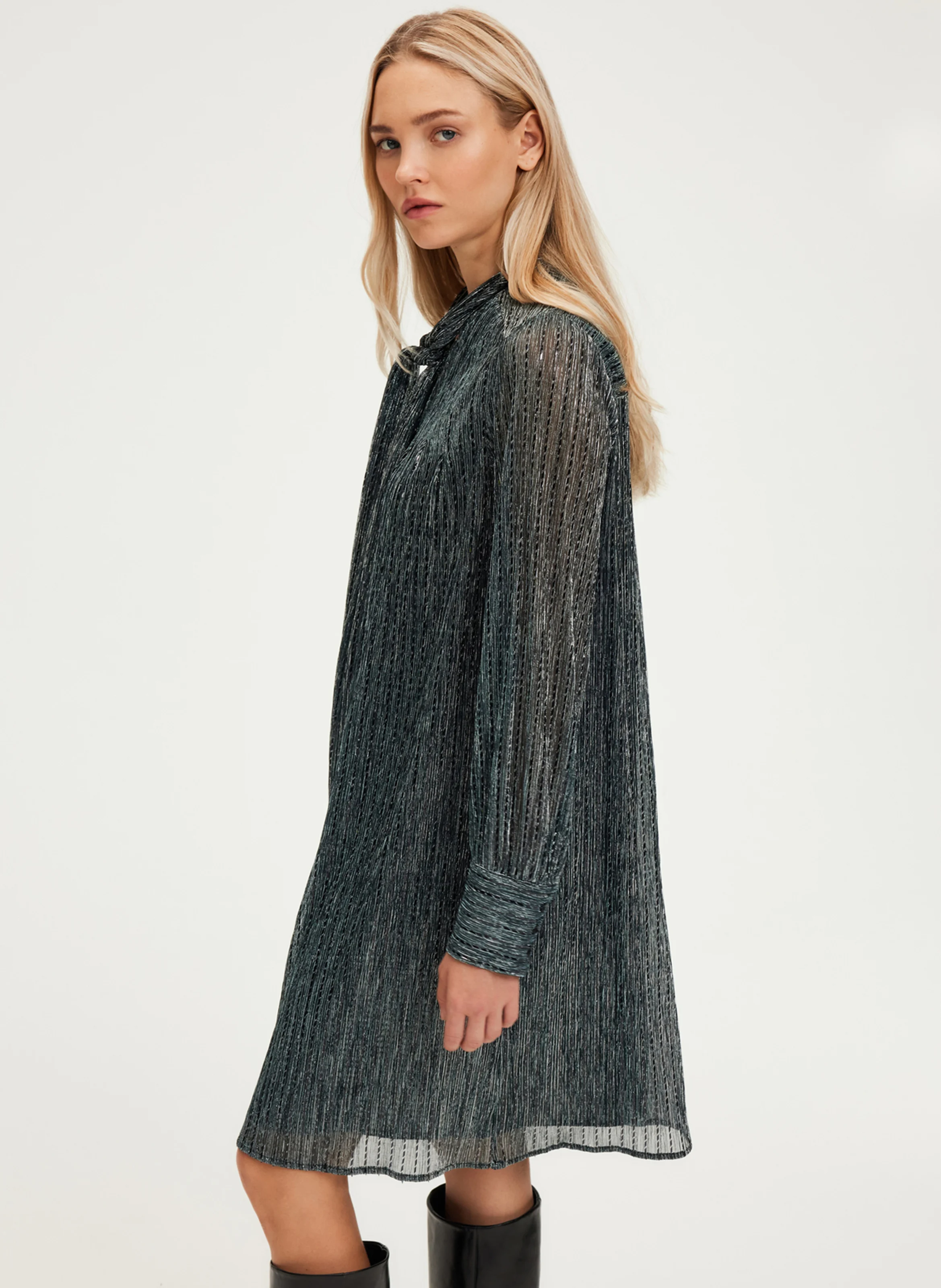 SHIRLEY - Robe courte à col lavallière | Bleu