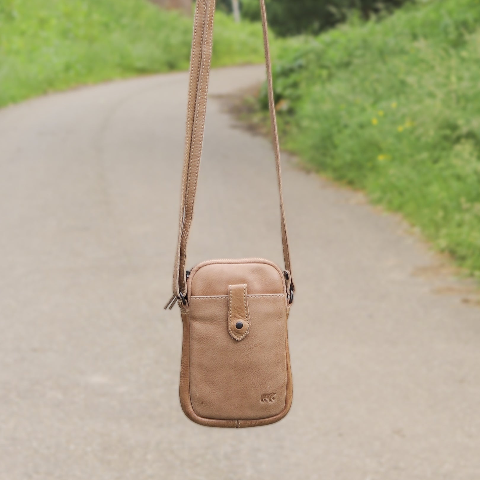 Telefoontasje 'Sev' beige Beige