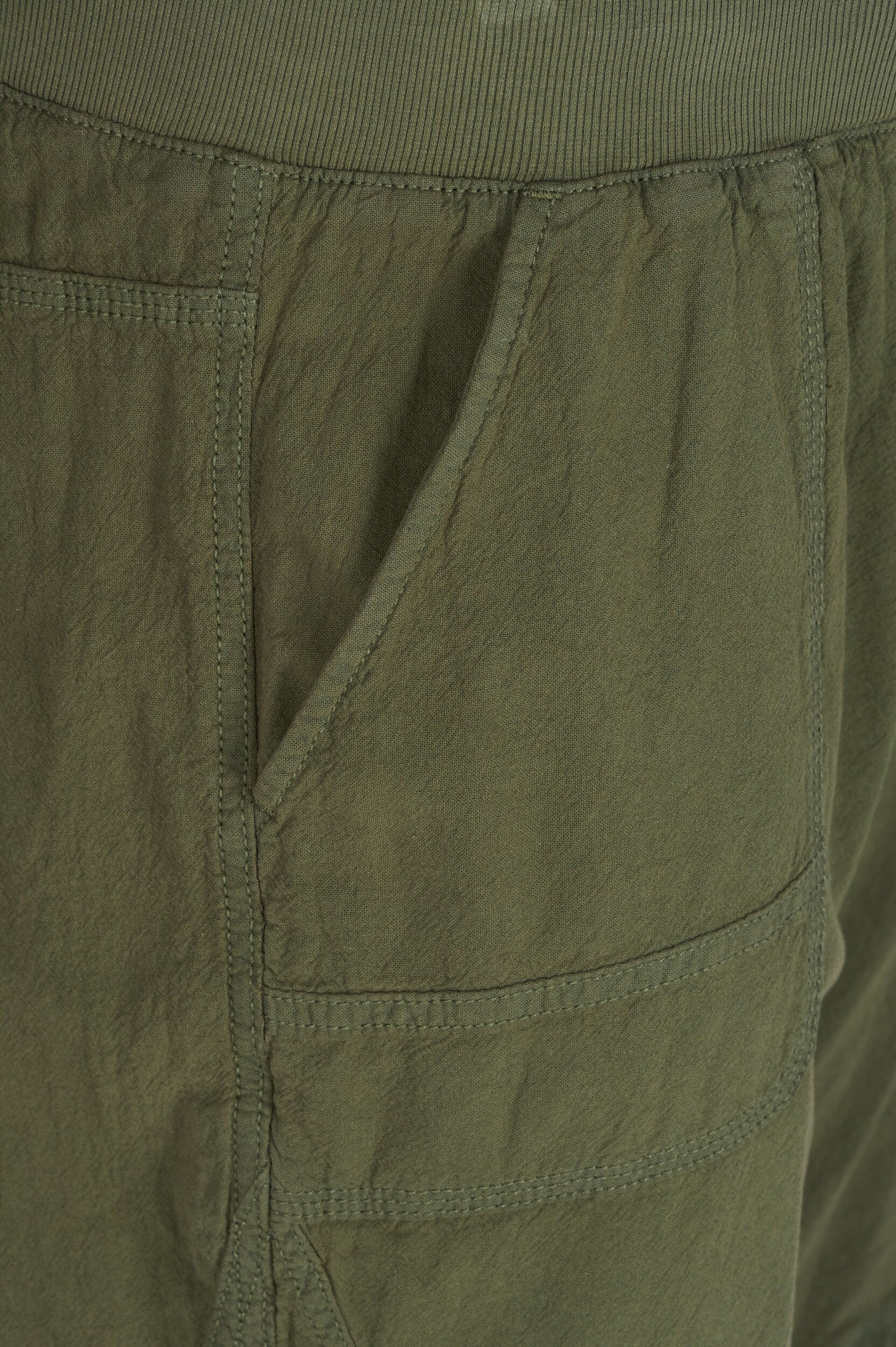 Løse shorts med lommer i bomuld