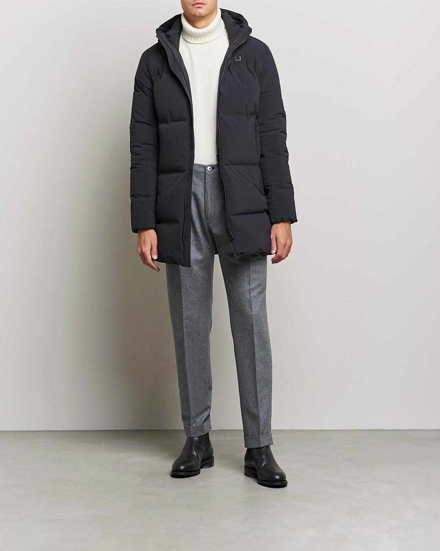 UBR Titan Lightweight Parka Black