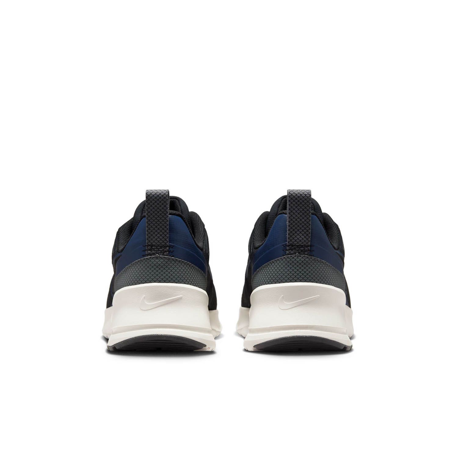 Nike  Air Max Nuaxis