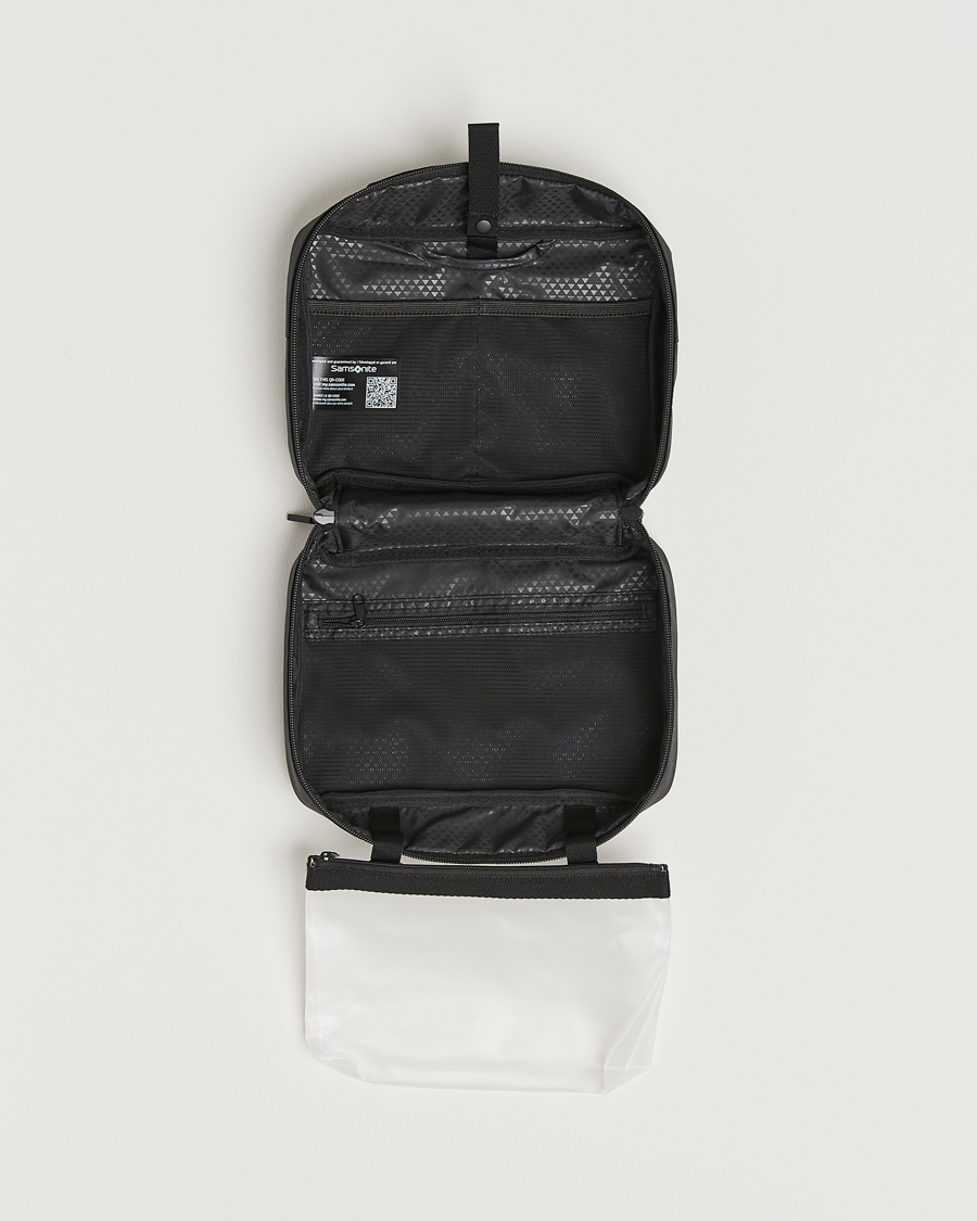 Samsonite StackD Hanging Toilet Kit Black