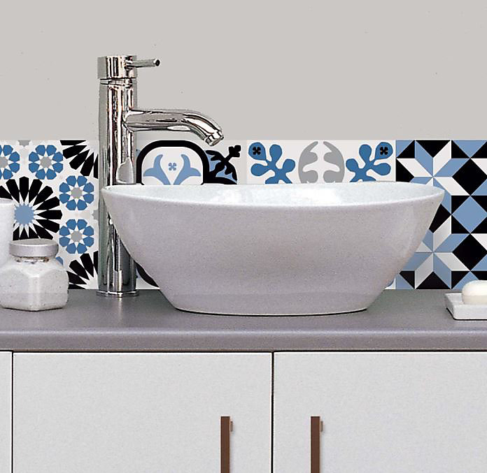 6 bandes adhésives motif Azulejos L.4,8 x H.195 x l.0,4cm - bleu et noir