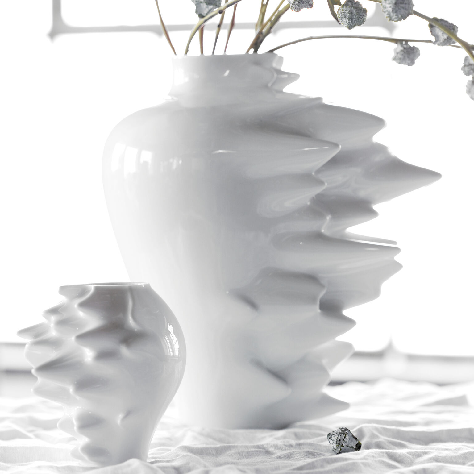 Fast Weiss Vase 30 cm