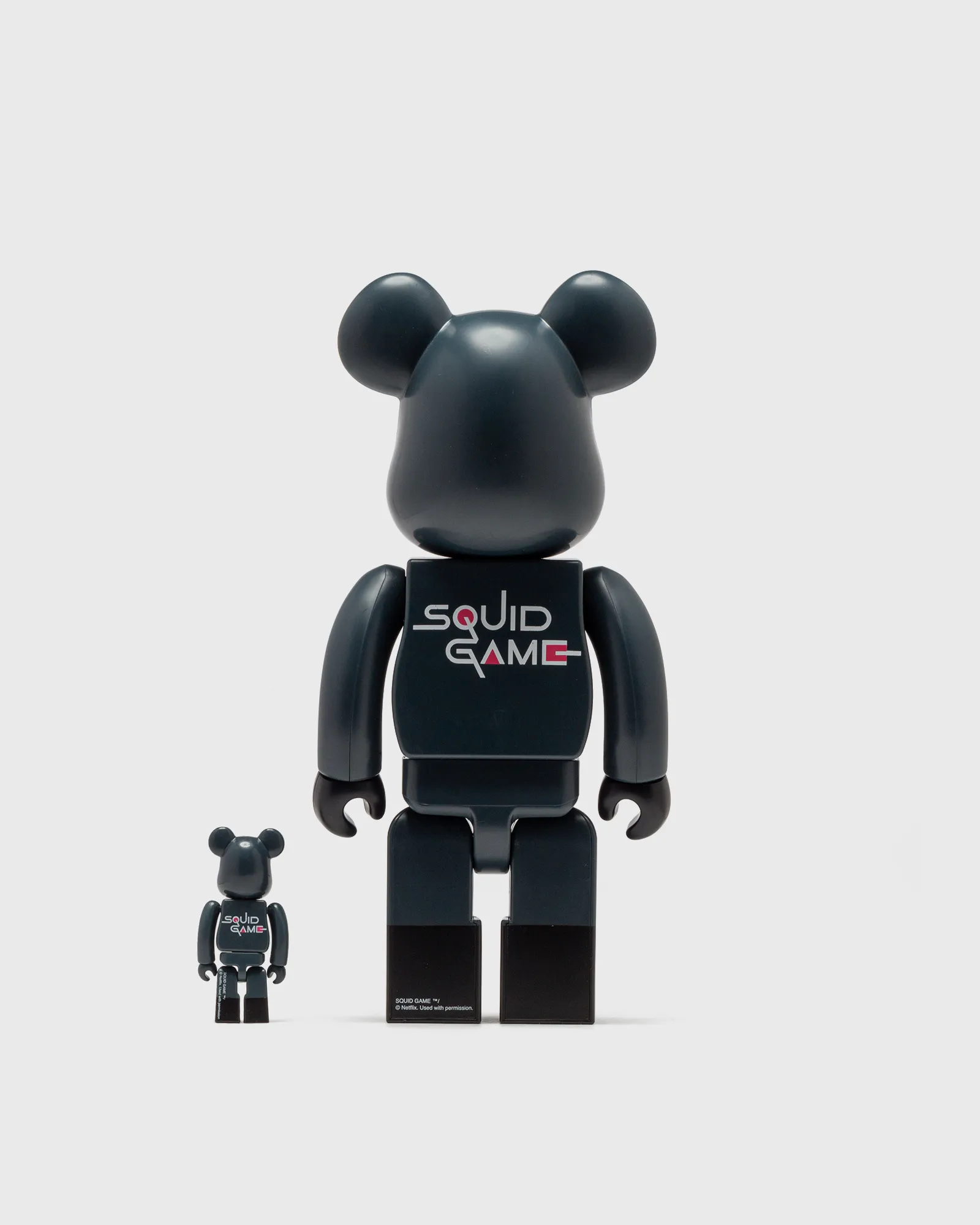 MEDICOM BEARBRICK 400% SQUID GAME FRONT MAN 2-PACK
