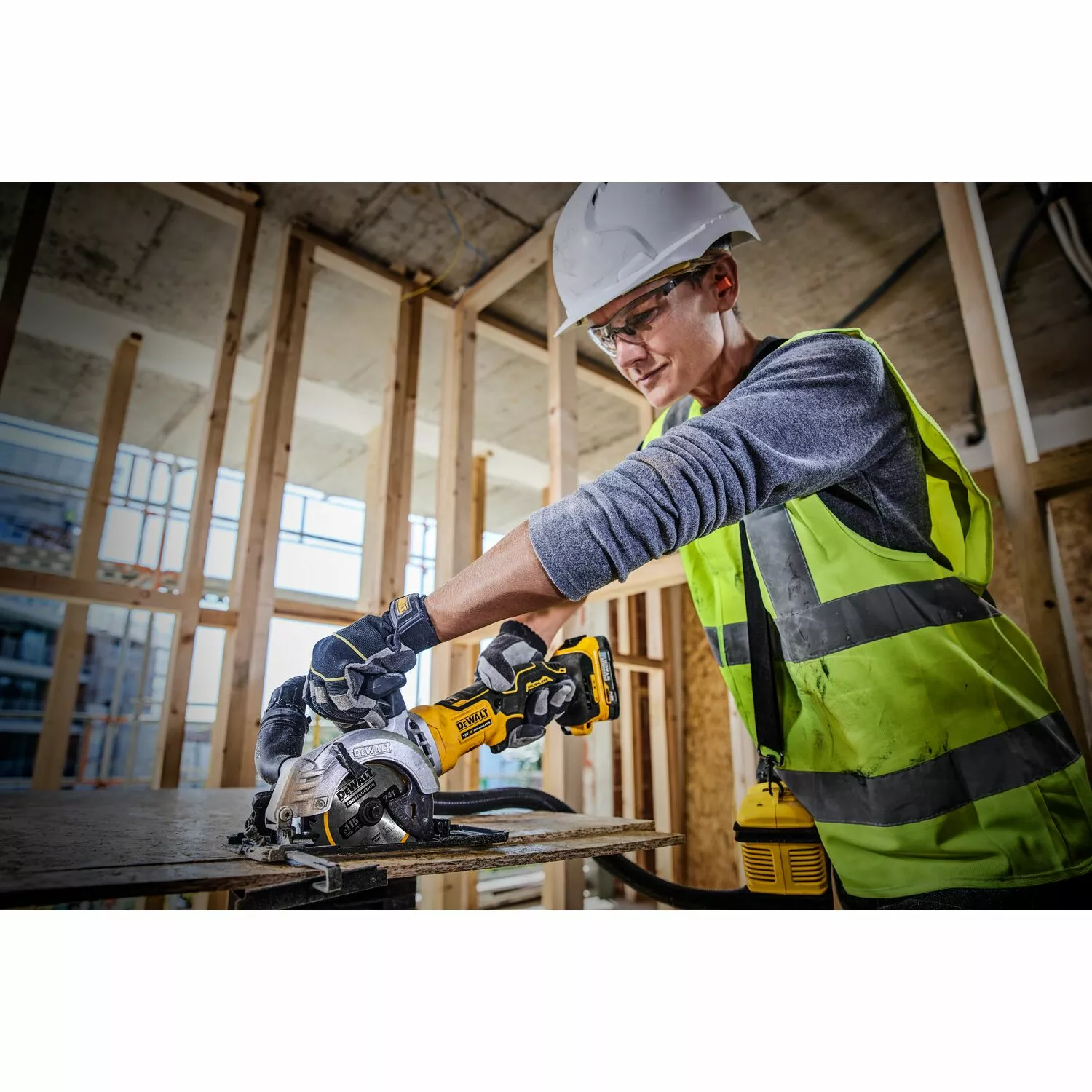 DeWALT DCS571E1T-XJ 18V Li-ion Accu Cirkelzaag set (1x PowerStack accu) in TSTAK koffer - 115mm