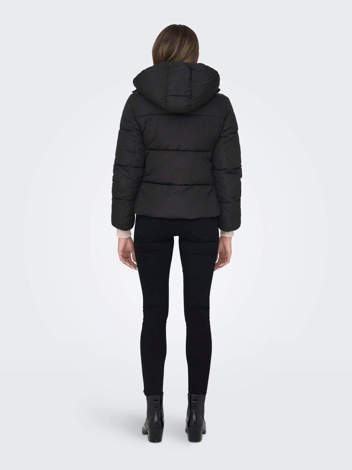 ONLCALLIE Daunenjacke Black