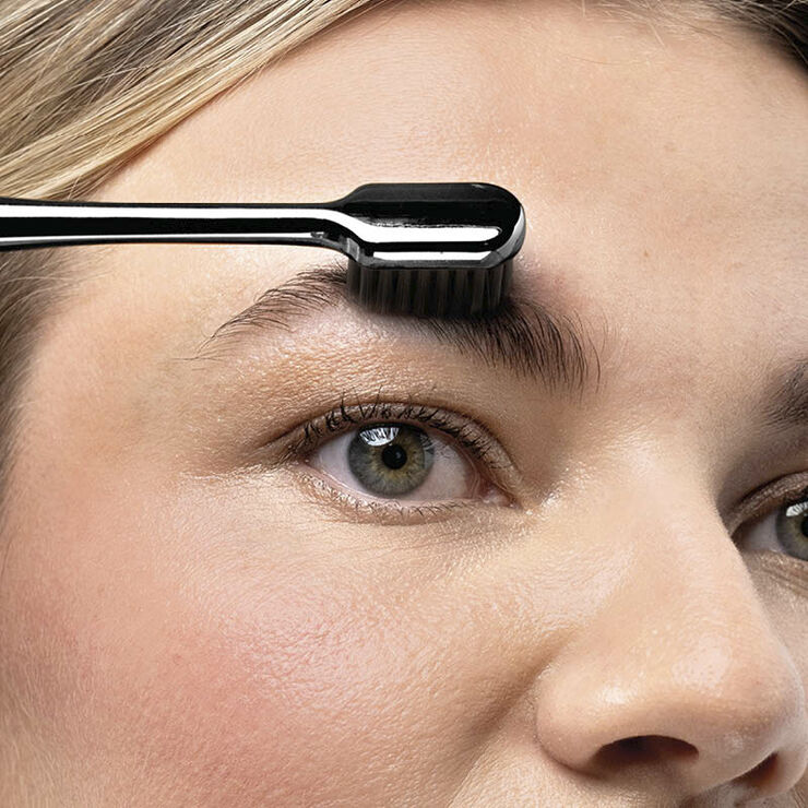 M2 Beauté M2 BEAUTÉ Eyebrow Silk Perfection Balm 5g.