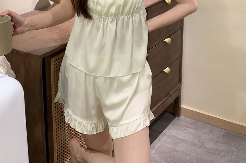 Almilo - Pyjamaset: effen peplumhemdje + shorts