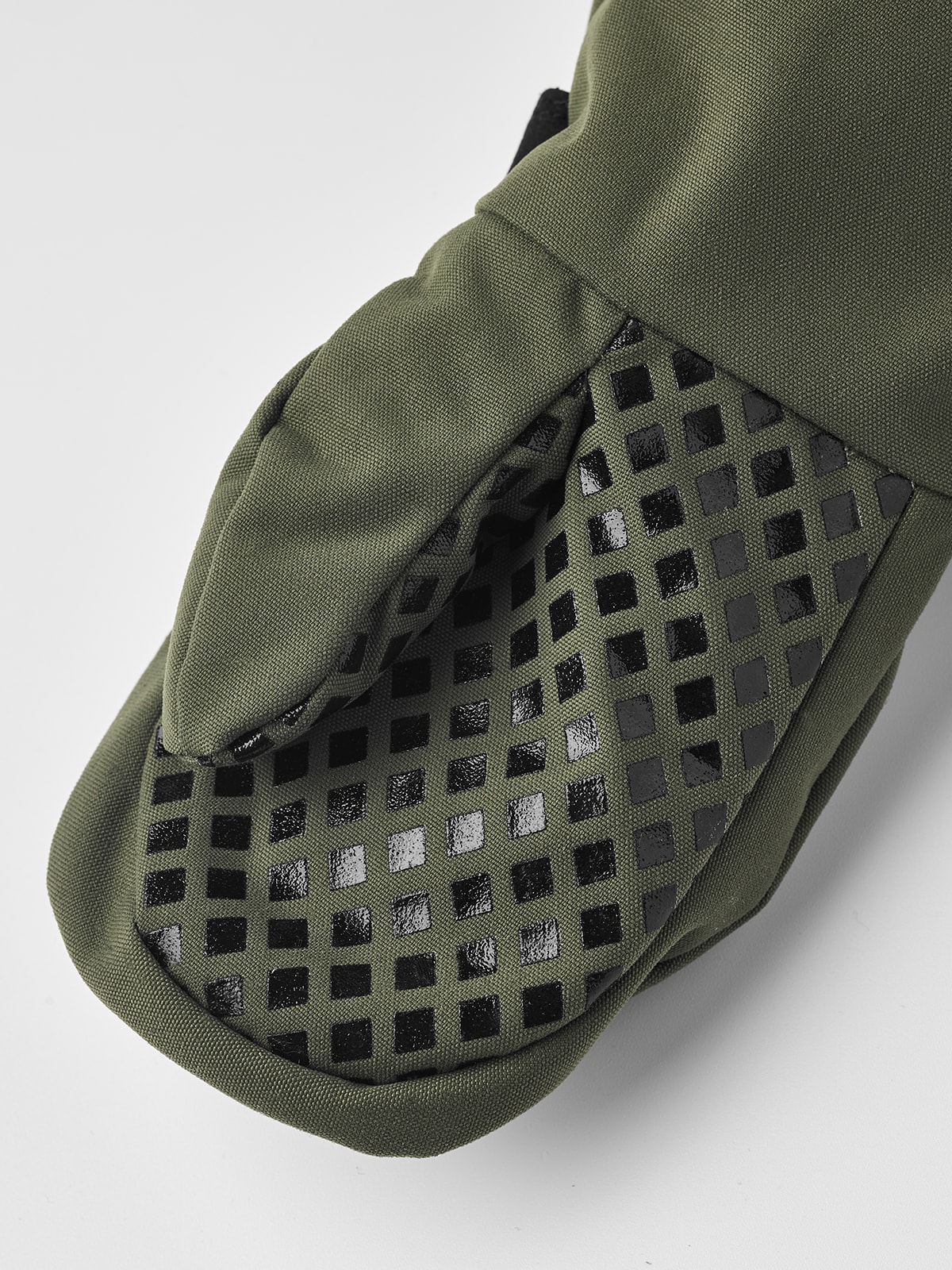 Hestra Fjellvotten JR<br>Varm & vindtett!