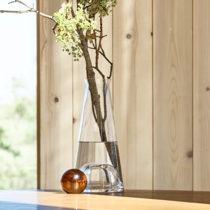 Design House Stockholm - Fia Karaffe, H 25 cm, klar / bernstein