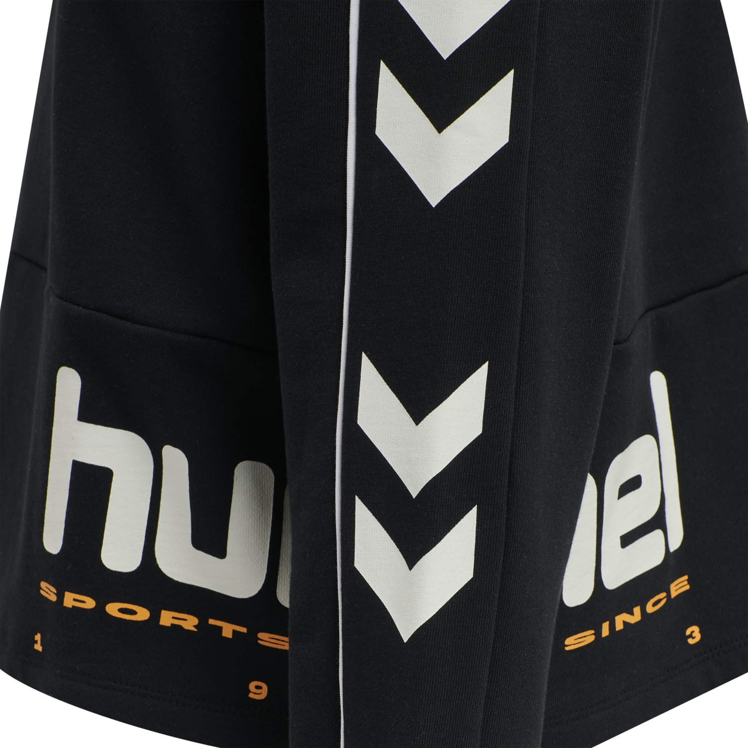 hmlLGC YOKO CROPPED HOODIE