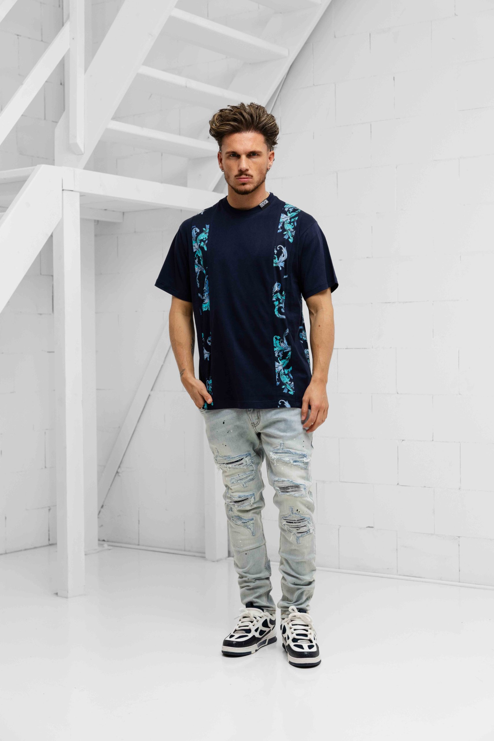 Versace Jeans Couture Barocco Outline T-Shirt Heren Donkerblauw