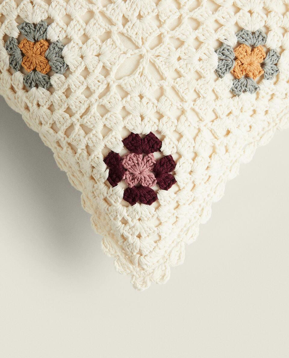 CAPA DE ALMOFADA INFANTIL DE CROCHÊ