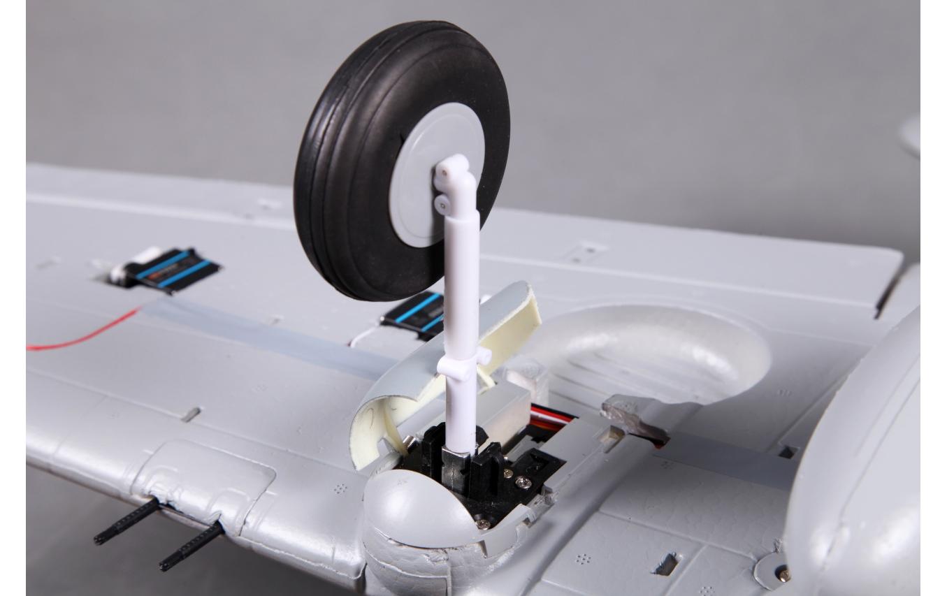 Warbird P-40B Curtiss Warhawk Flying Tiger 980 mm PNP<br>High-Speed Warbird mit Einziehfahrwerk