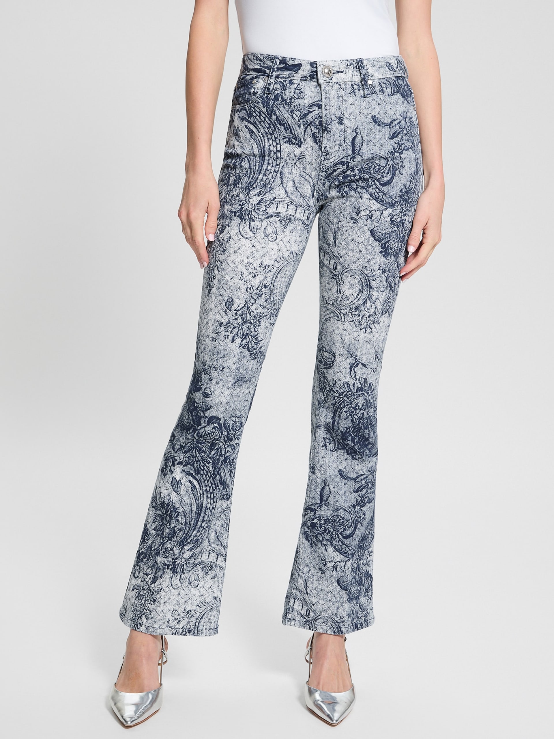 Calça jeans flare estampada e sexy