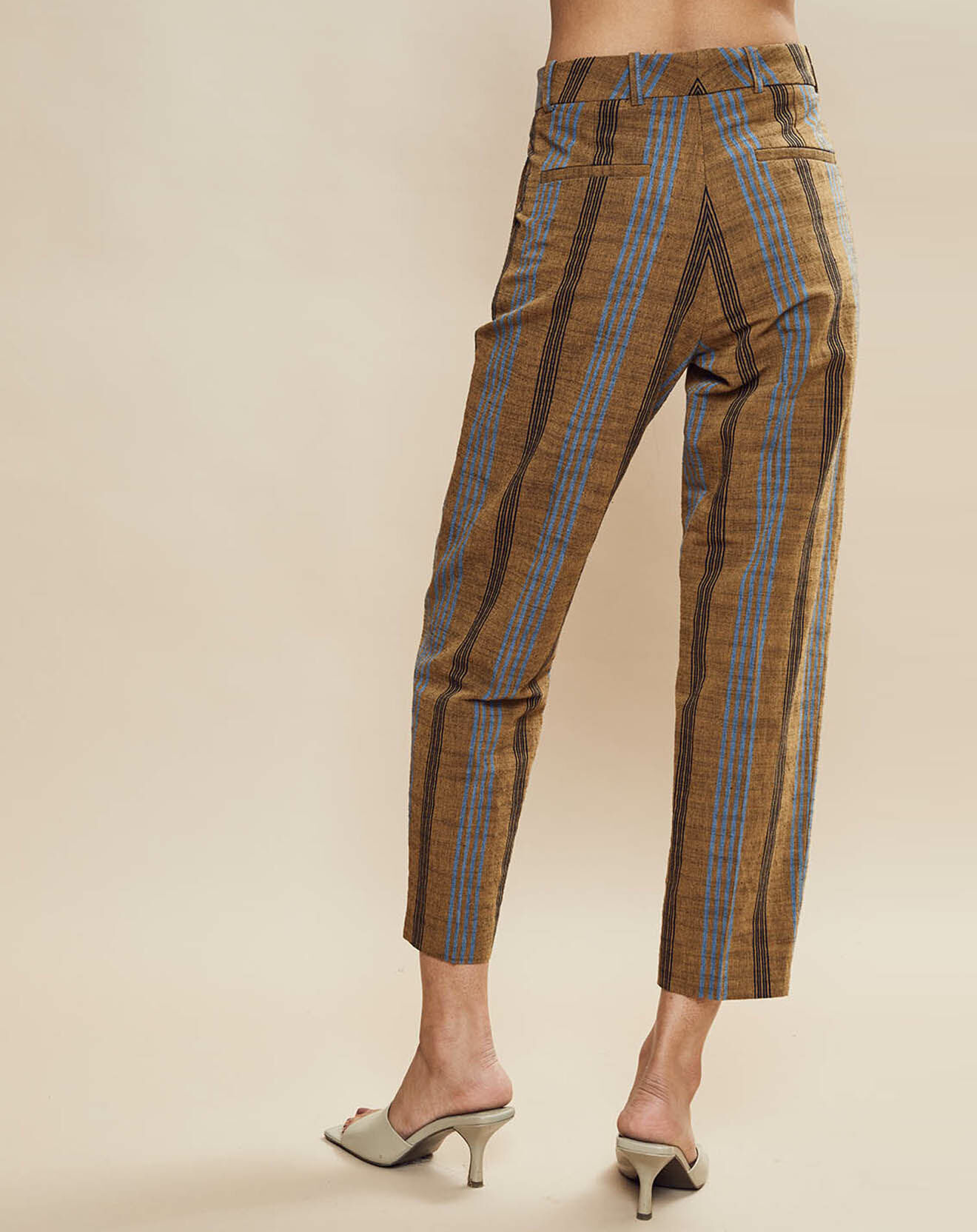 Chloé Stora Pantalon en Coton & Lin rayé Pavel marron